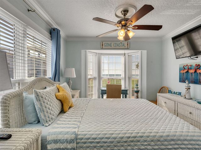 6300 Seawall, Galveston, TX, 77551