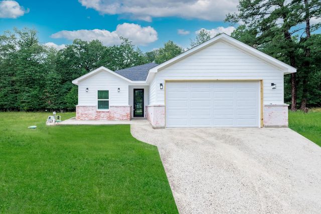 414 Peach Point, Trinity, TX, 75862