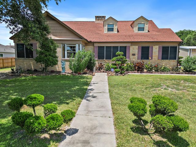 405 Park, Anahuac, TX, 77514