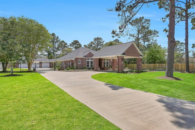 106 Charleston, Friendswood, TX, 77546