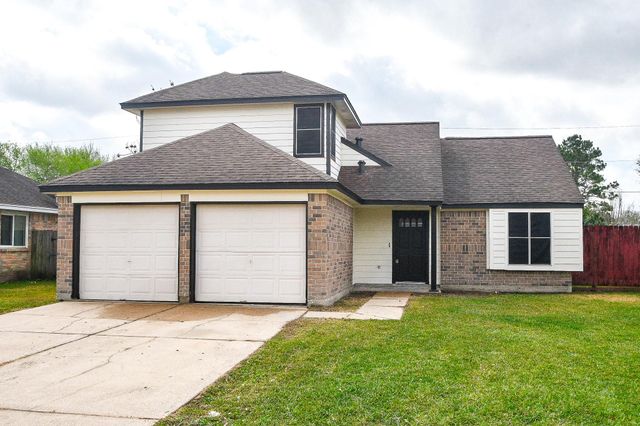 1224 Sagebrush St, Angleton, TX 77515