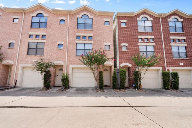 8715 Meadowcroft Dr #201, Houston, TX 77063