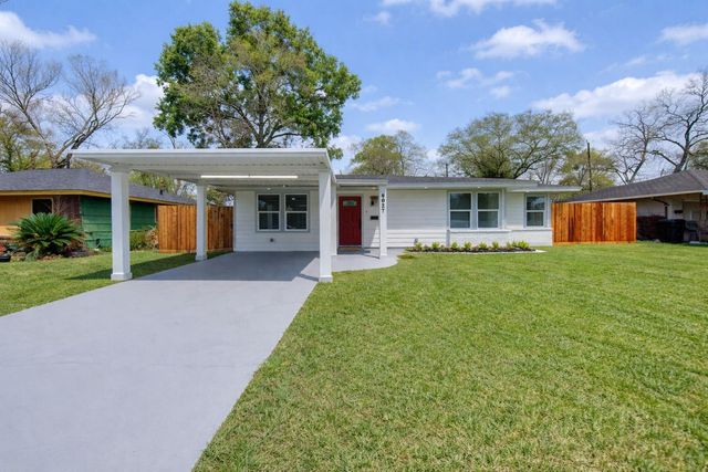 6027 Kenilwood