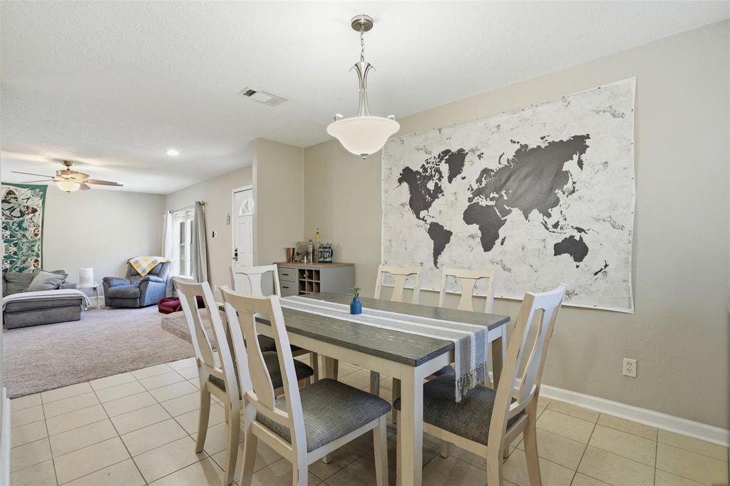 914 Temple Cir — photo 6