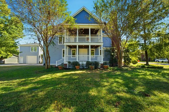 607 15th, Houston, TX, 77008
