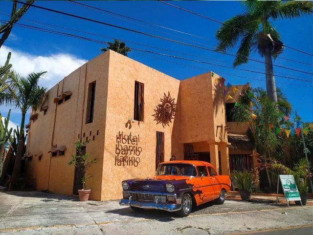 143 4th Norte - Hotel Barrio Latino, Playa Del Carmen / Hotel Barrio Latino