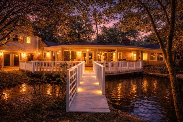 701 Biloxi, Conroe, TX, 77302