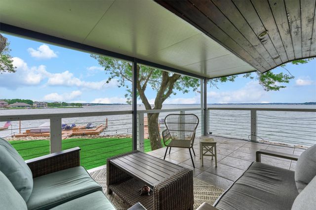  2012 Lakewood Ct, Willis, TX 77318