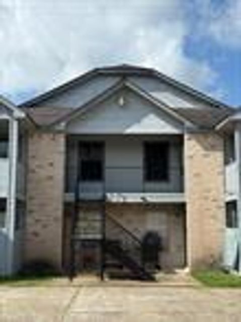 812 Jefferson, Cleveland, TX, 77327