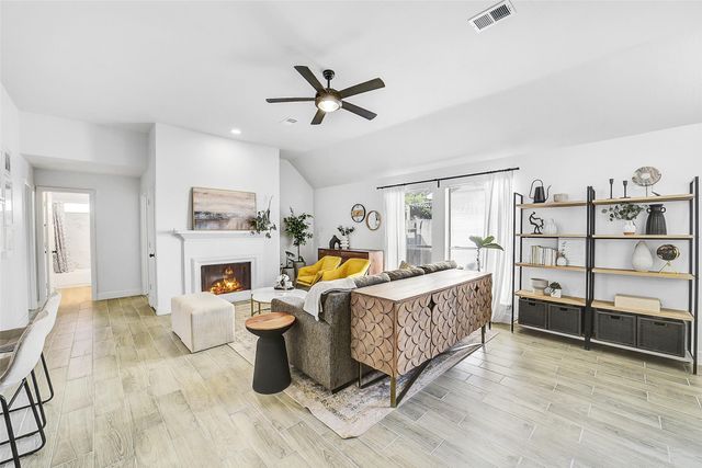 12158 Bowsman, Tomball, TX, 77377