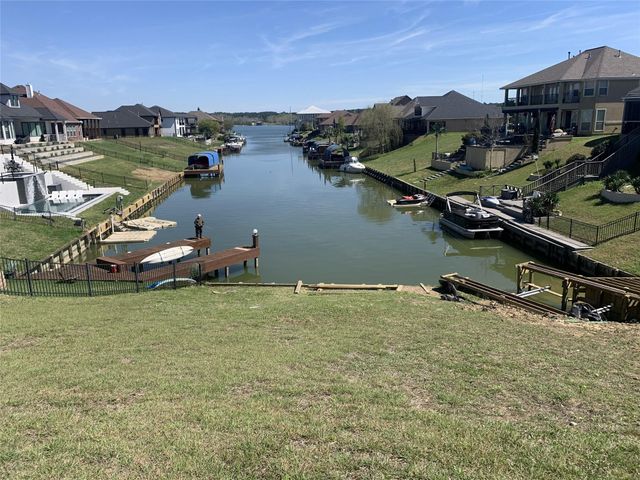 10890 Decatur, Willis, TX, 77318