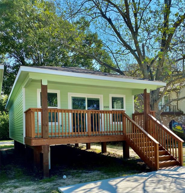 4301 14th Street, Bacliff, TX, 77518