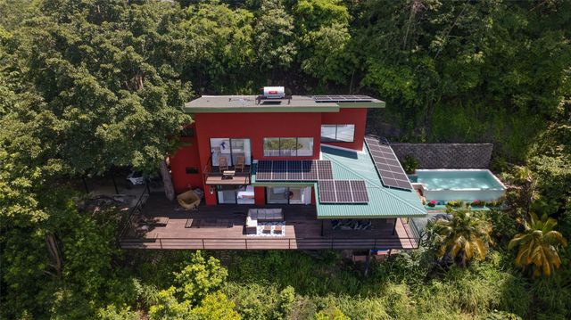 00 En frente de Isla Comercio Puntarenas Pajaros,, Río Grande