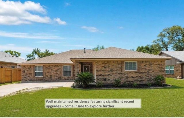305 Freeman, West Columbia, TX, 77486