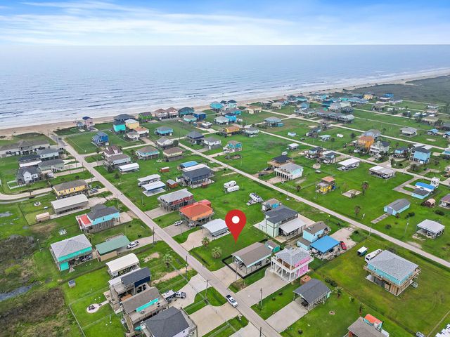 883 East, Crystal Beach, TX, 77650