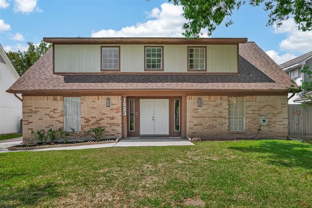 1823 Pinewood, Sugar Land, TX, 77498