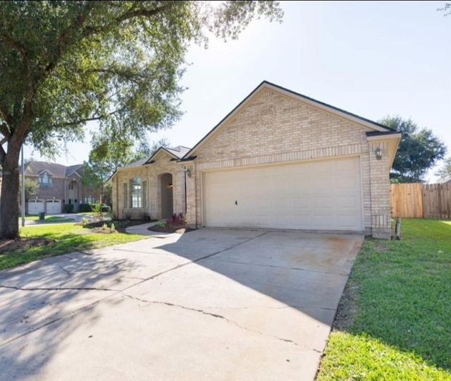17238 Maple Hollow, Sugar Land, TX, 77498