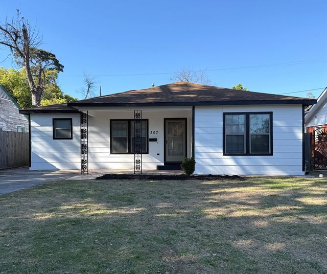 307 Sue, Houston, TX, 77009