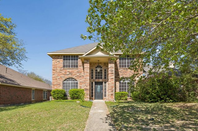  1409 Holveck Dr, Cedar Hill, TX 75104