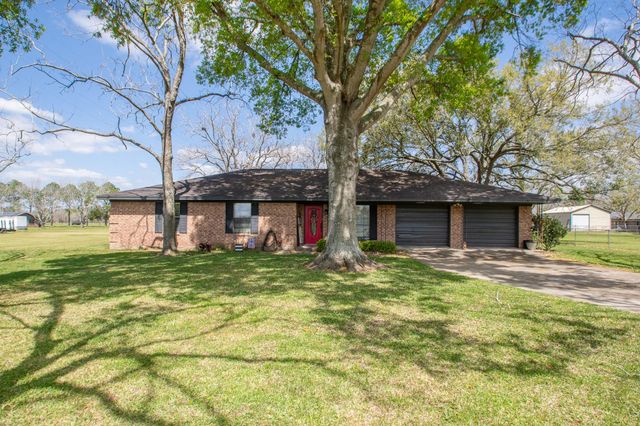 832 County Road 903a, Brazoria, TX, 77422