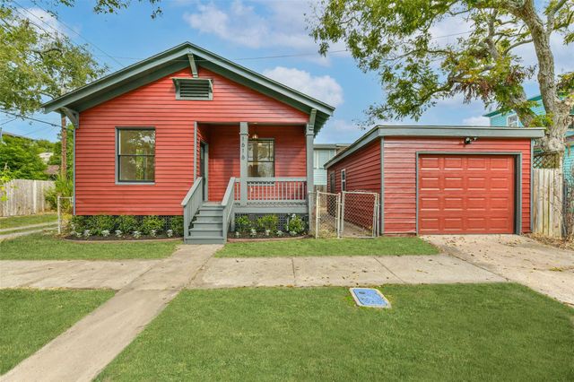 1616 38th, Galveston, TX, 77550
