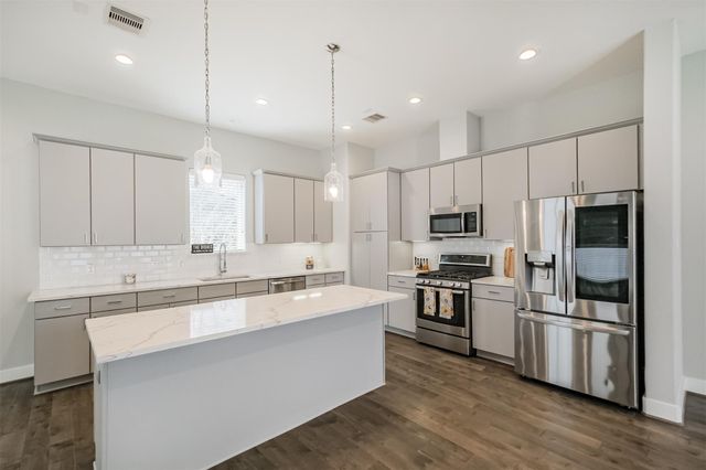1305 Mayfair Clarkson, Houston, TX, 77055