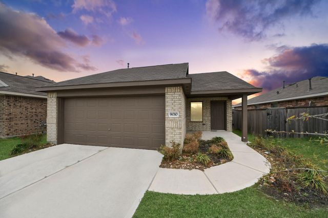 9010 Estes Lakes, Baytown, TX, 77521