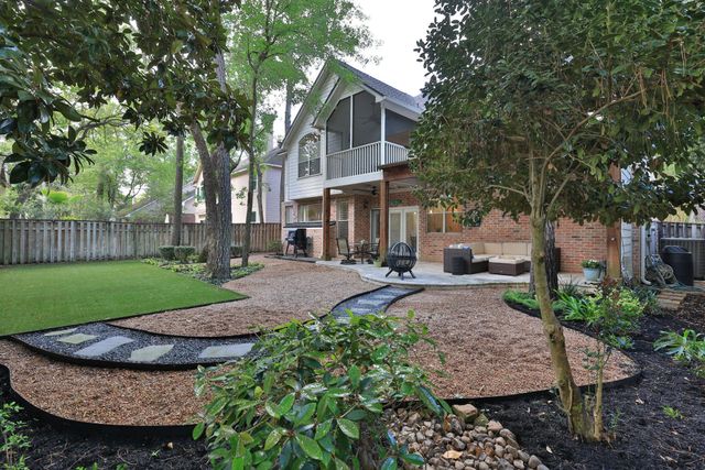 10 Pine Island, The Woodlands, TX, 77382