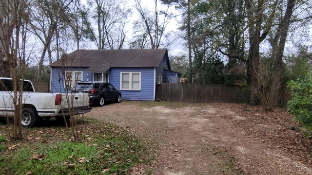 605 Arvon, Cleveland, TX, 77327