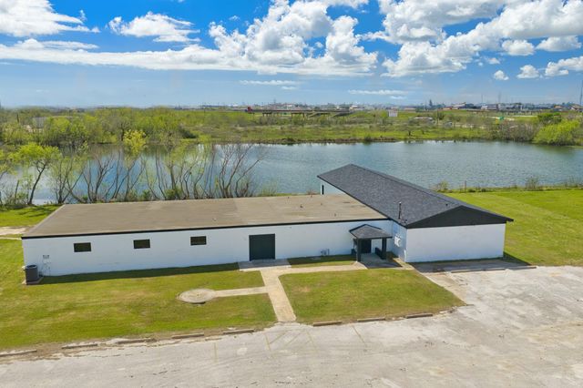 238 Johnson Cook, Clute, TX, 77531