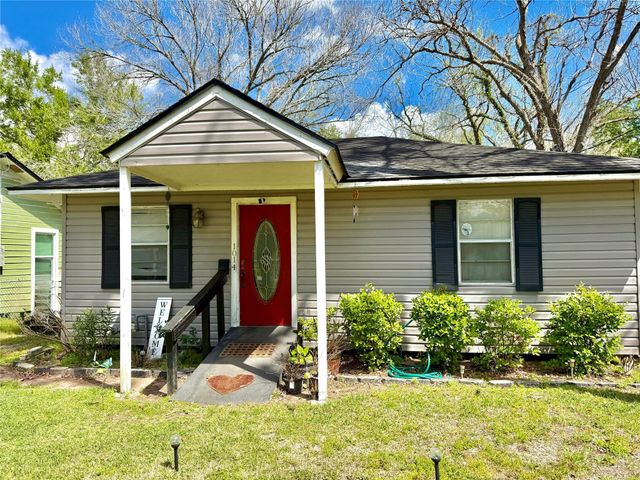 1014 Arcola, Angleton, TX, 77515