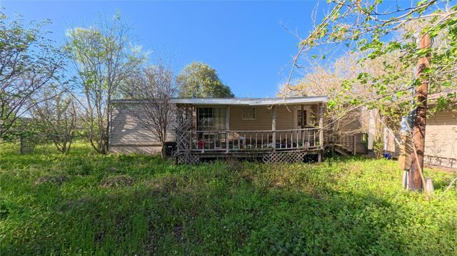 505 Koym, East Bernard, TX, 77435