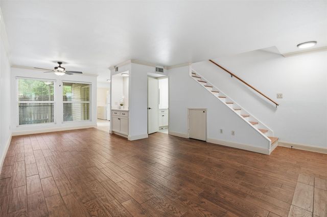 2200 Cypress Landing, Houston, TX, 77090