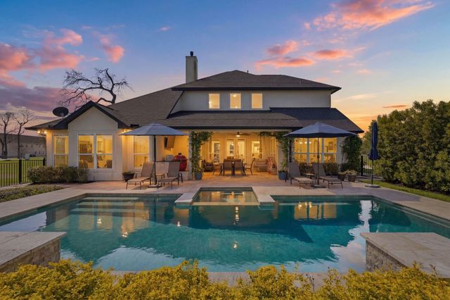  11600 Grand View Dr, Montgomery, TX 77356