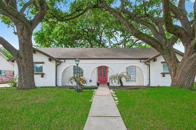 11507 Barwood Bend