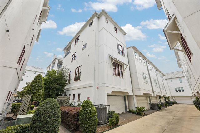  238 E 28th St, Houston, TX 77008