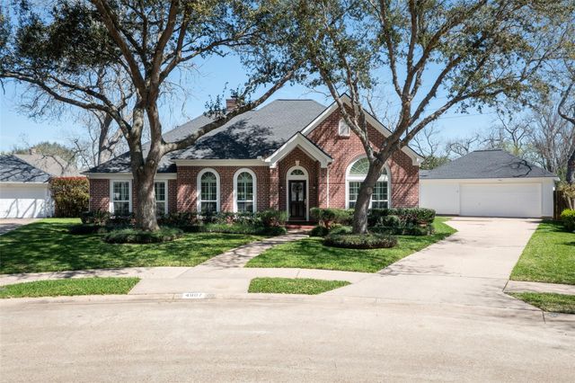 4907 Rutherford, Sugar Land, TX 77479