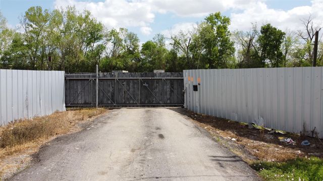 7314 Philibert, Houston, TX, 77028