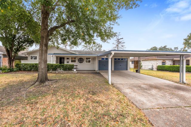  5519 Cheshire Ln, Houston, TX 77092