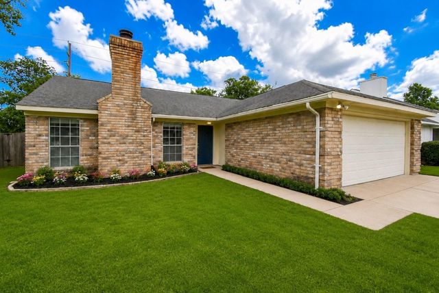  12022 Yearling Dr, Houston, TX 77065