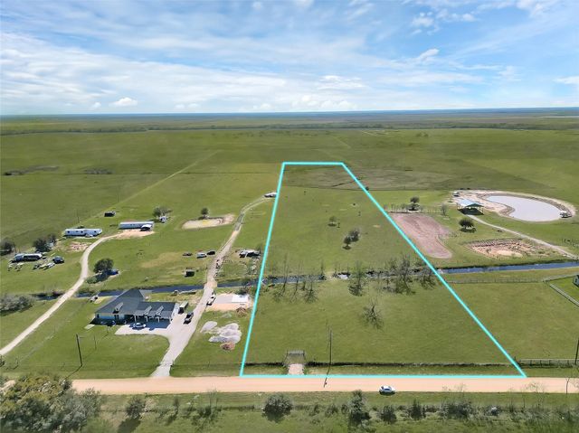  9309 CR 264 Rd, East Bernard, TX 77435