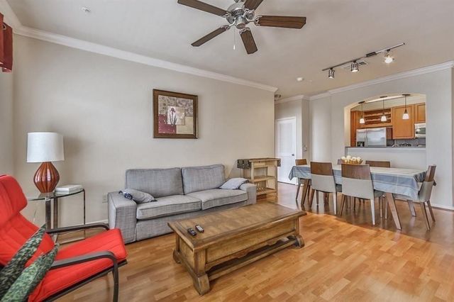 1711 Old Spanish, Houston, TX, 77054
