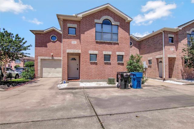 5951 South, Houston, TX, 77033