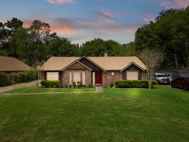 8218 Camborne, Houston, TX, 77070