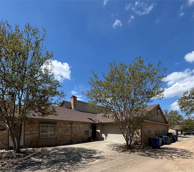 30 Oak Villa, Canyon Lake, TX, 78133