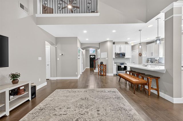  18307 Pin Oak Bend Dr, Cypress, TX 77433