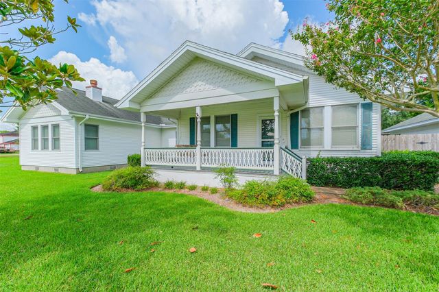  3524 Charles Ave, Pearland, TX 77584