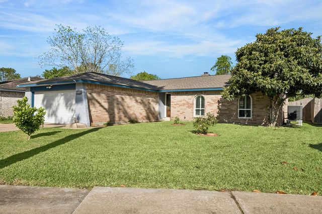5006 Centennial, Friendswood, TX, 77546