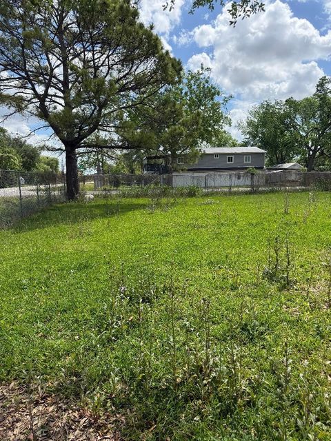 15910 Greens, Houston, TX, 77032