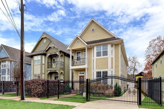 848 25th, Houston, TX, 77008